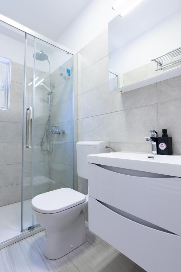 Apartments Lonzor I Selce Zewnętrze zdjęcie